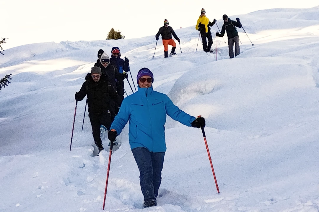 arosa gayskiweek snowshoeing