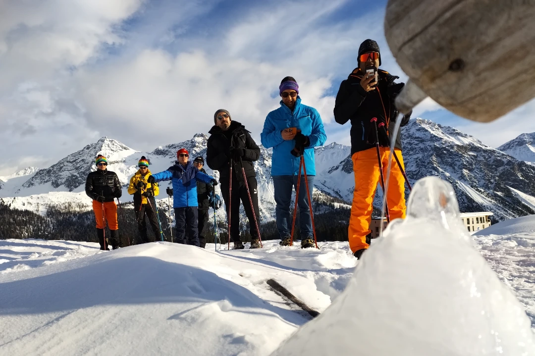 arosa gayskiweek snowshoeing